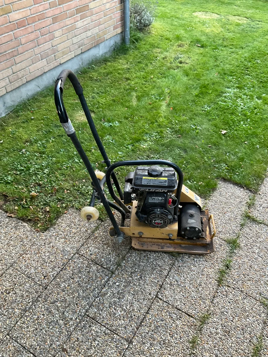Pladevibrator
