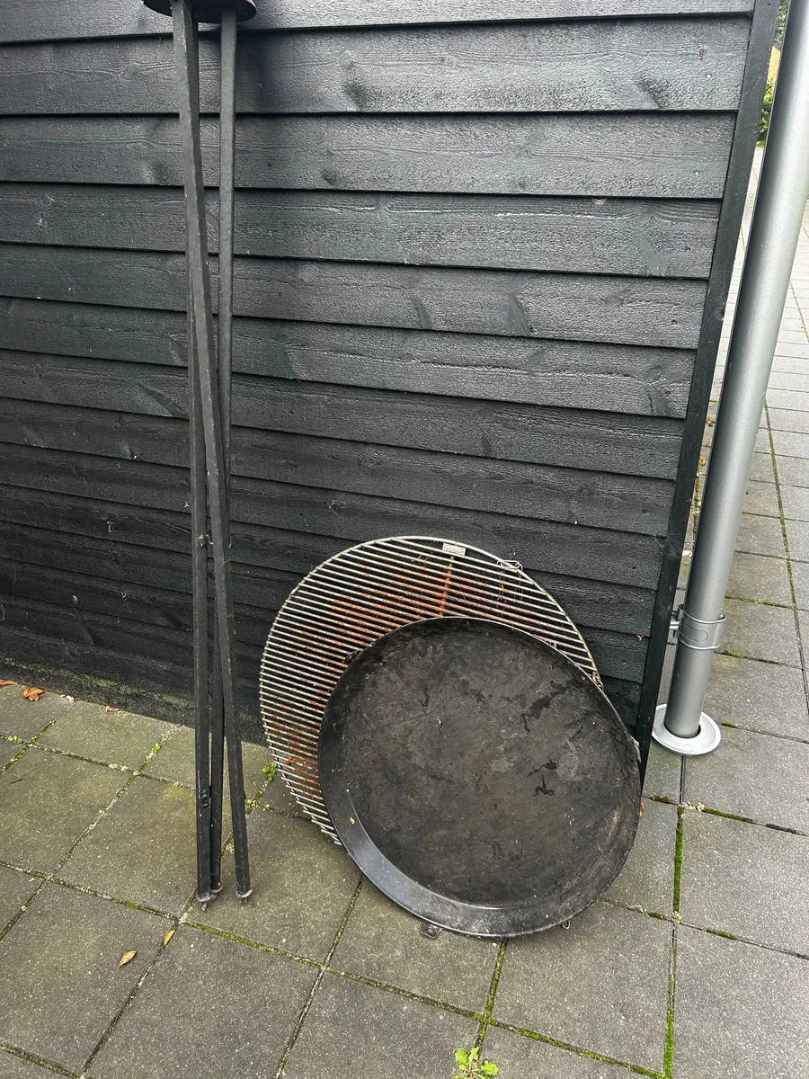 Bålfad med grillrist og stativ